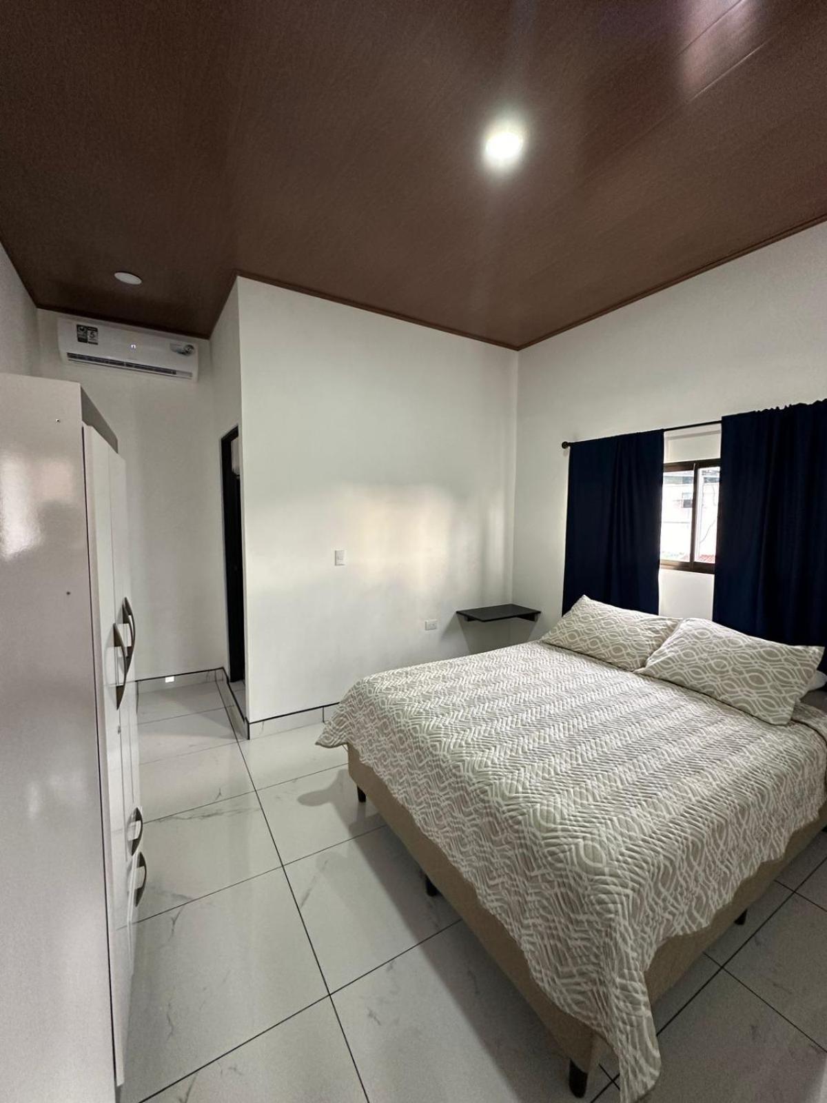 Apartamento Rodriguez Quepos Kültér fotó